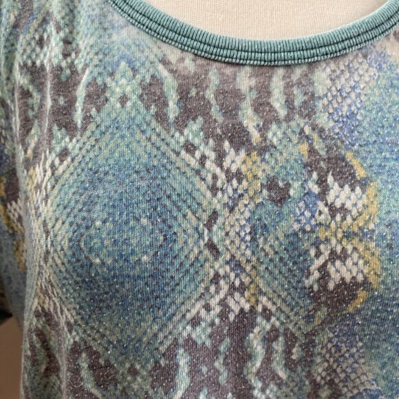 Free People We the Free Python Printed T-Shirt Womens Blue Short Sleeve S - Picture 3 of 5